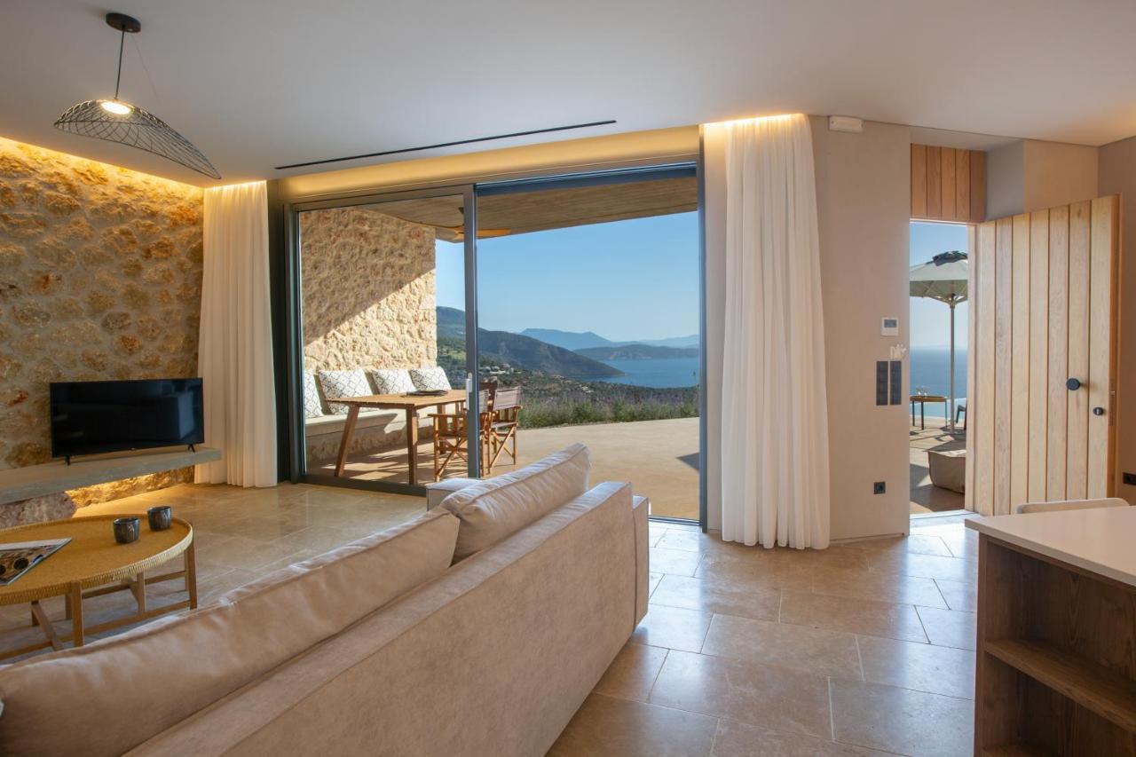 Blooms Of Sivota Bay - Luxury Villas With Private Heated Pool Eksteriør bilde